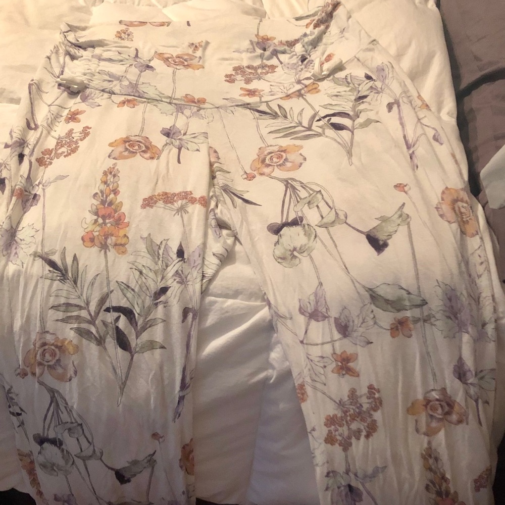 Maternity lounge pants by Pea in a Pod! 🤰🏼